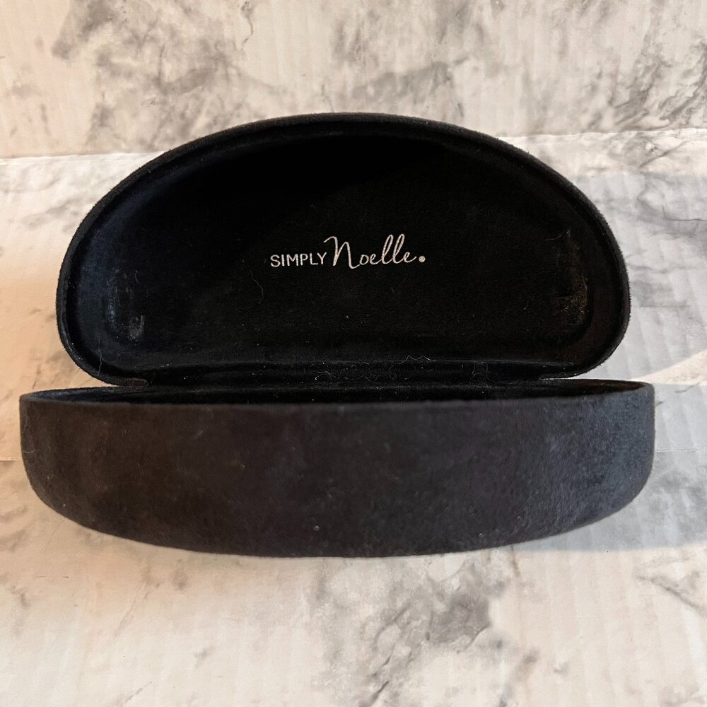 Simply Noelle Hard Sunglass Case‎ Black Velour EMPTY Black interior Like New